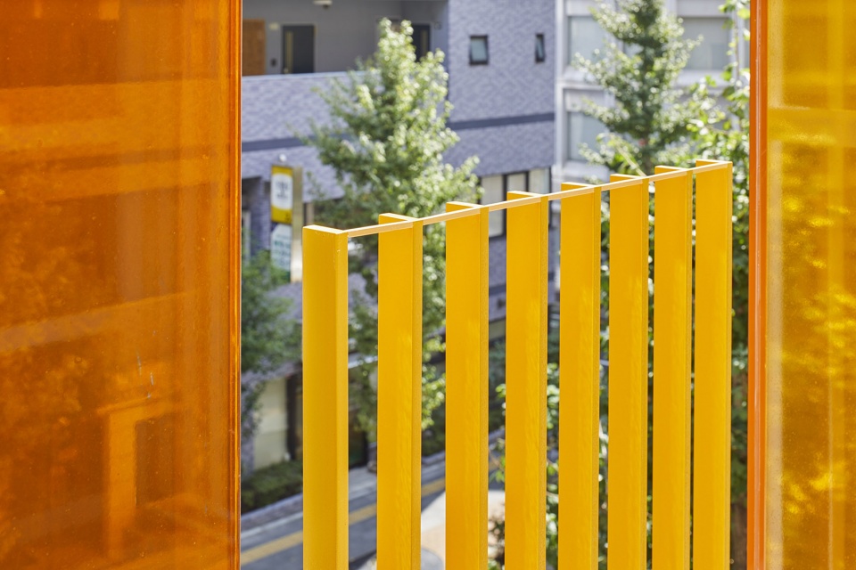 VERTICAL RAINBOW in Tokyo by SAKO Architects