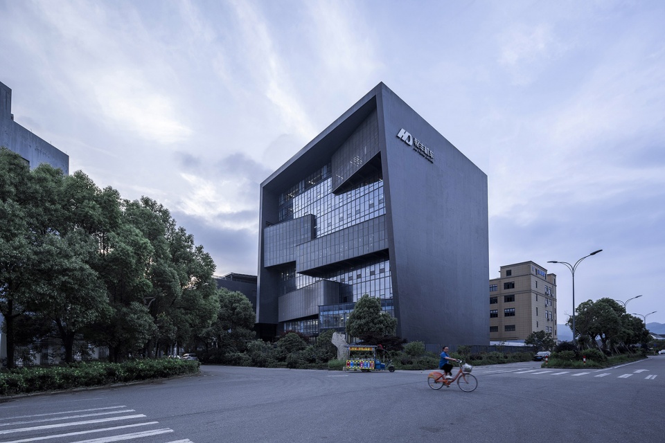 jufeng headquarters by hypersity architects