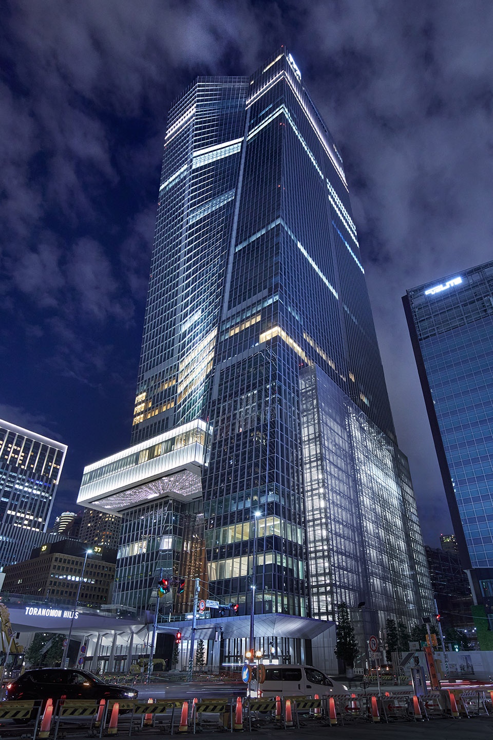 OMA Shohei Shigematsu Announces The Completion Of Toranomon Hills Station Tower
