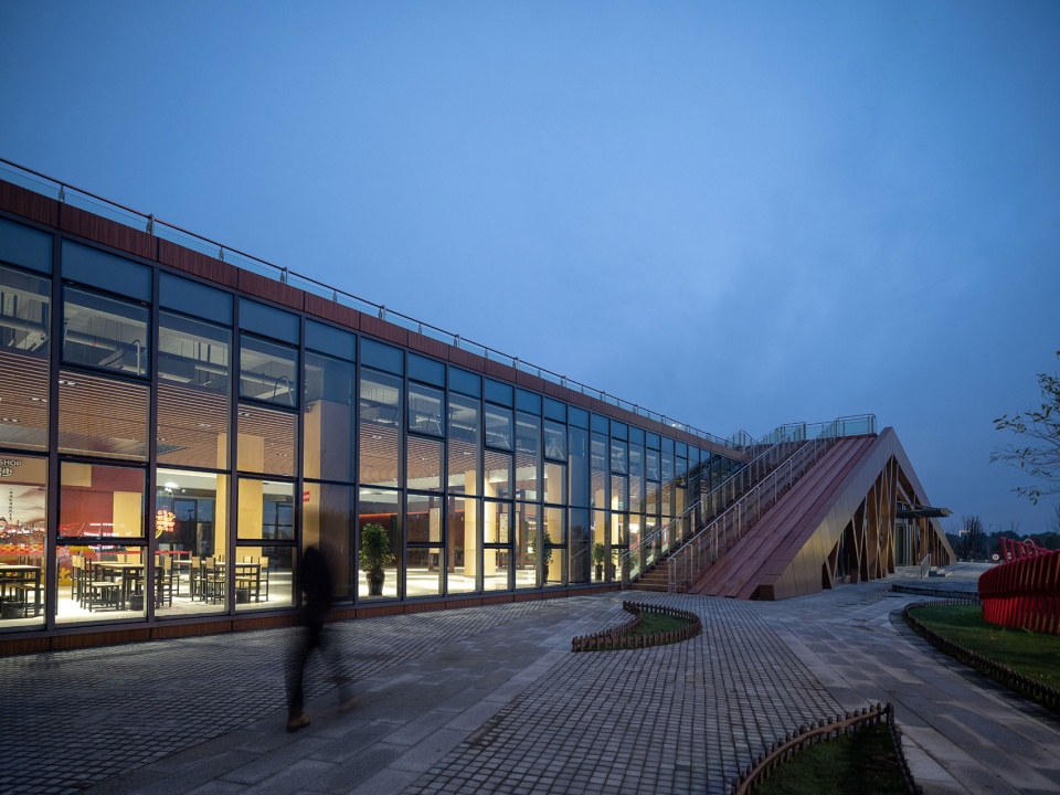 Miluo Highway Service Center China by Hunan Provincial Communications Planning Survey Design Institute Co Ltd