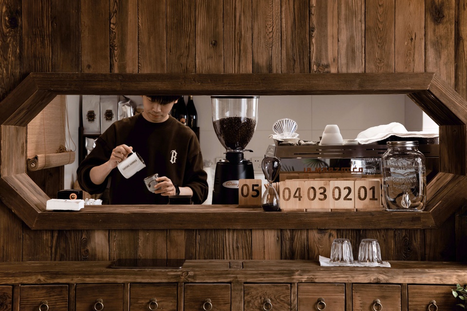 SHASHA COFFEE沙沙冷萃园 屋已设计工作室