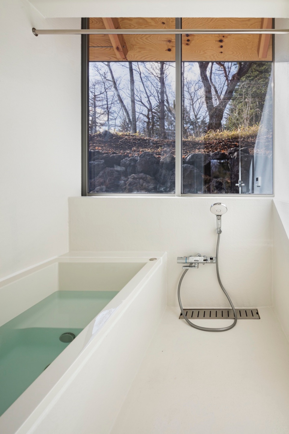 places in karuizawa by takahiro endo architects office