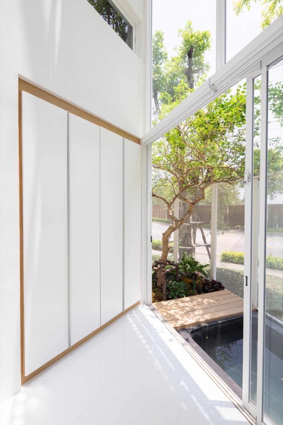 house cover by touch architect