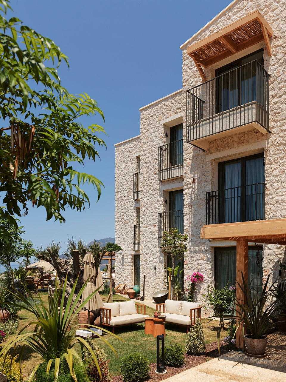 Radisson BLU Hotel Kas by Yesim Kozanlı Architecture