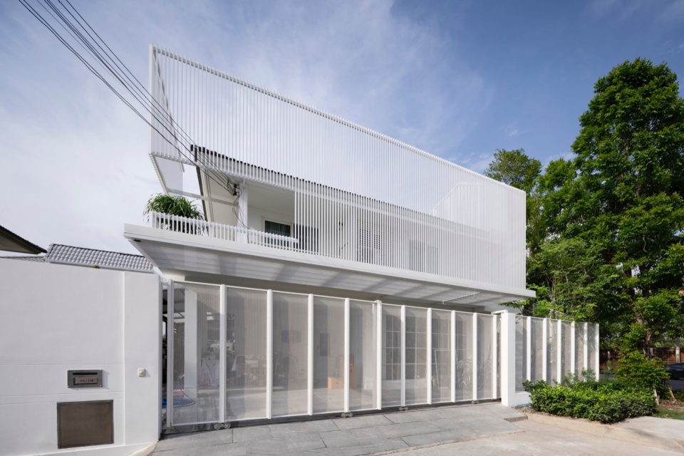 house cover by touch architect