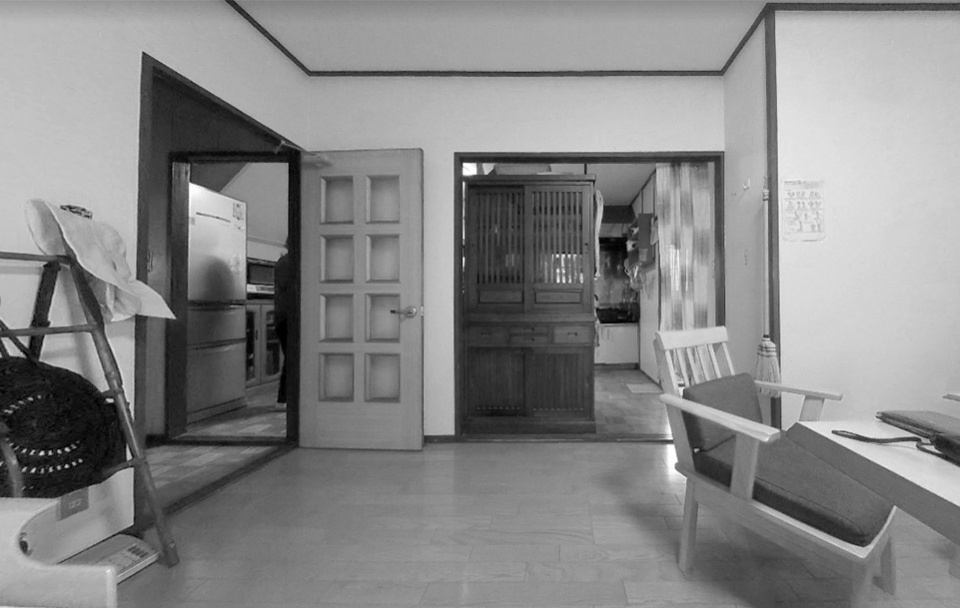 higashihongo house by roovice