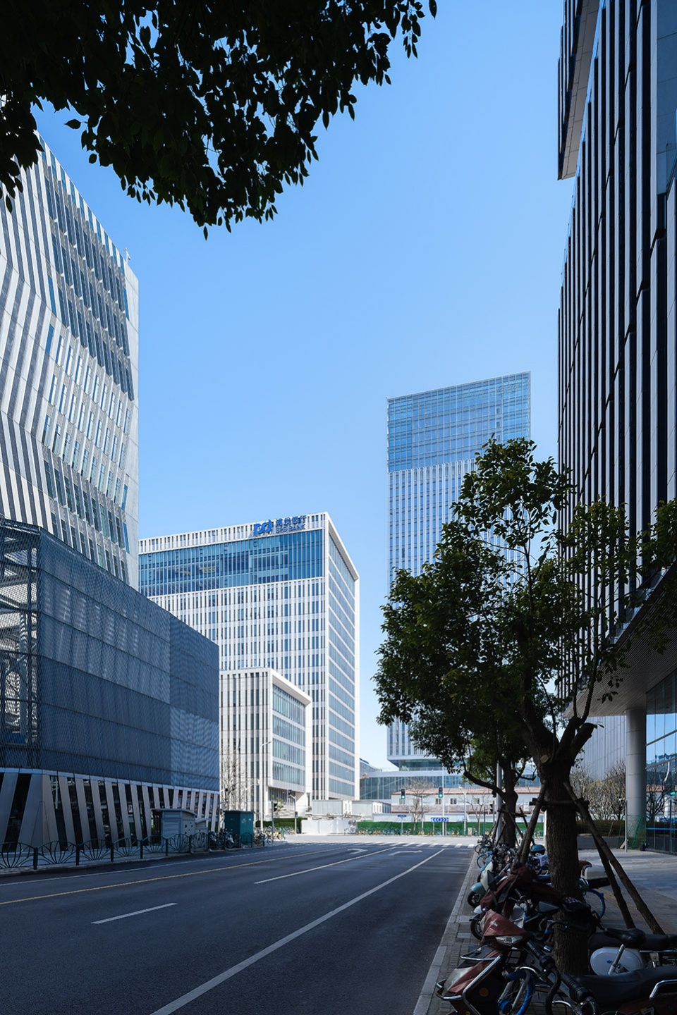 shanghai pudong development bank new office by aedas