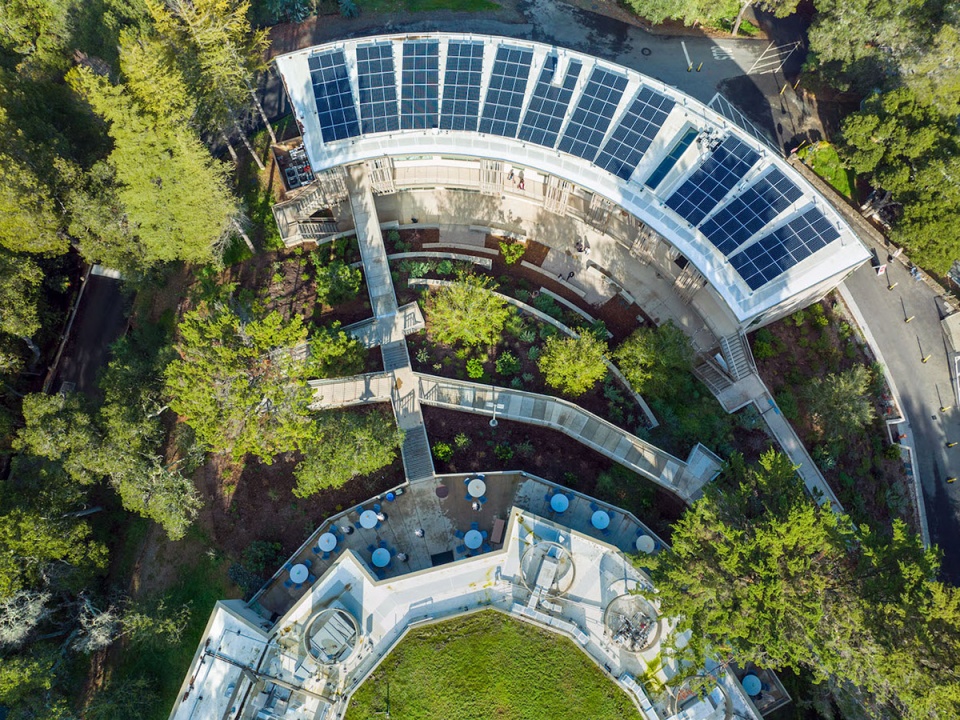 nueva school science and environmental center by leddy maytum stacy architects