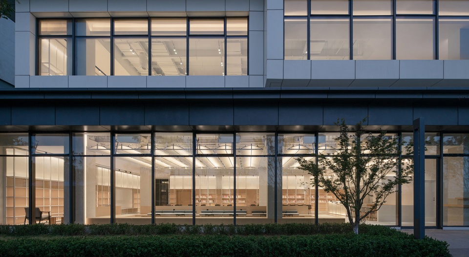 Capital Heyuan Pinggu Rental Housing Community Library by y ad studio