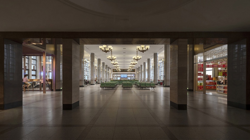 the interior renovation of beijing railway station by wit