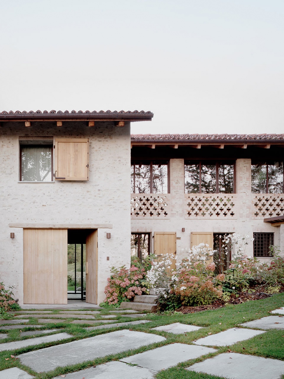 cascina by jonathan tuckey design