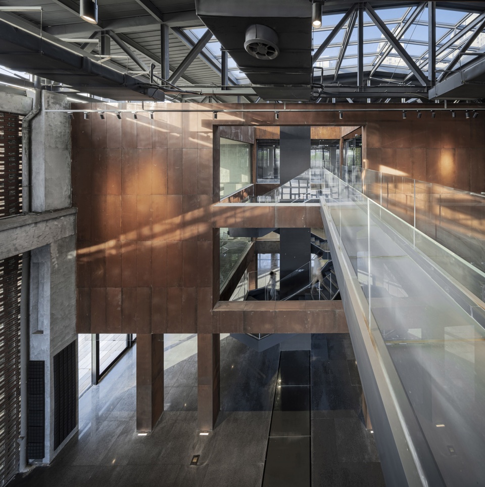 canal hub 1958 by shenzhen huahui design