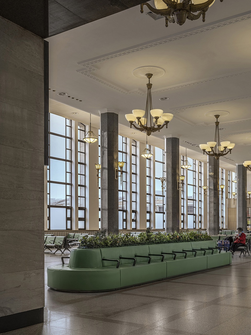 the interior renovation of beijing railway station by wit