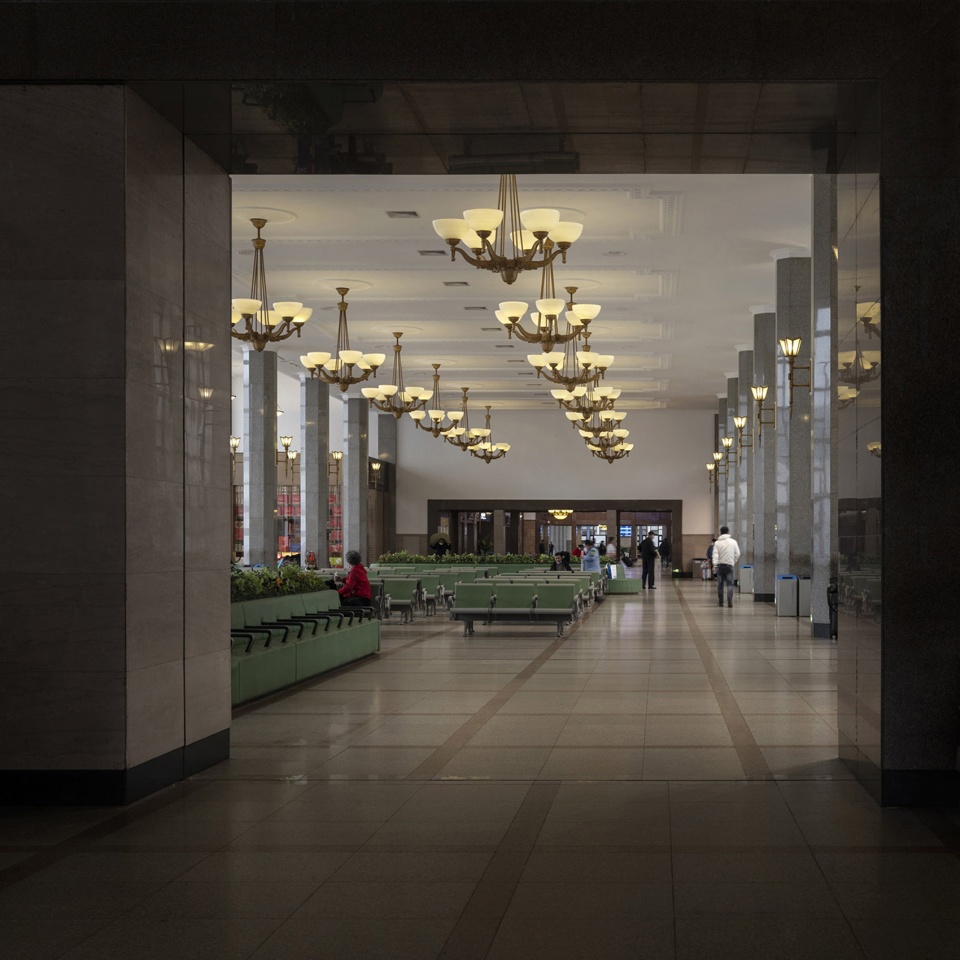 the interior renovation of beijing railway station by wit