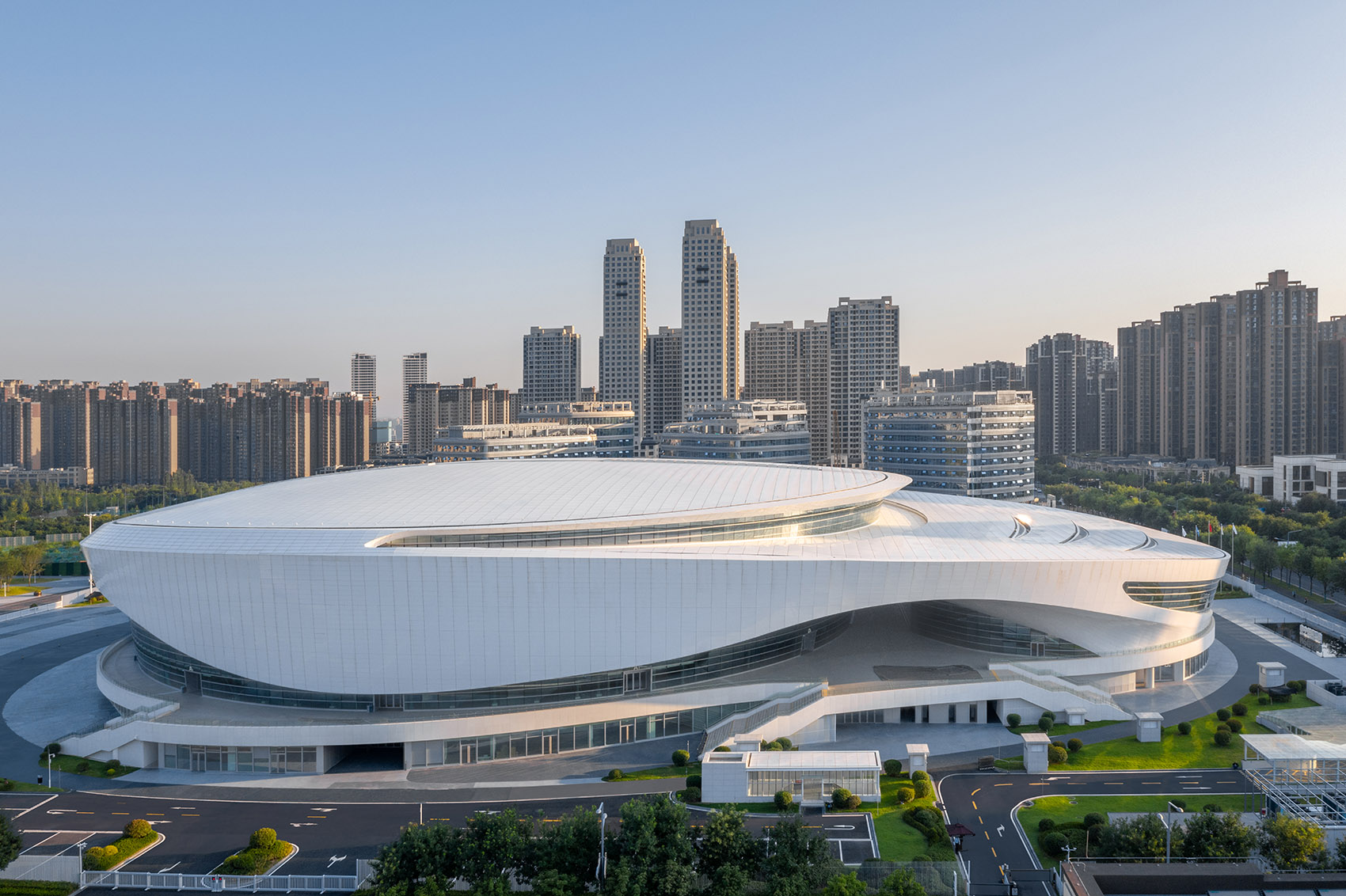 xi-an-qujiang-sports-complex-by-aedas
