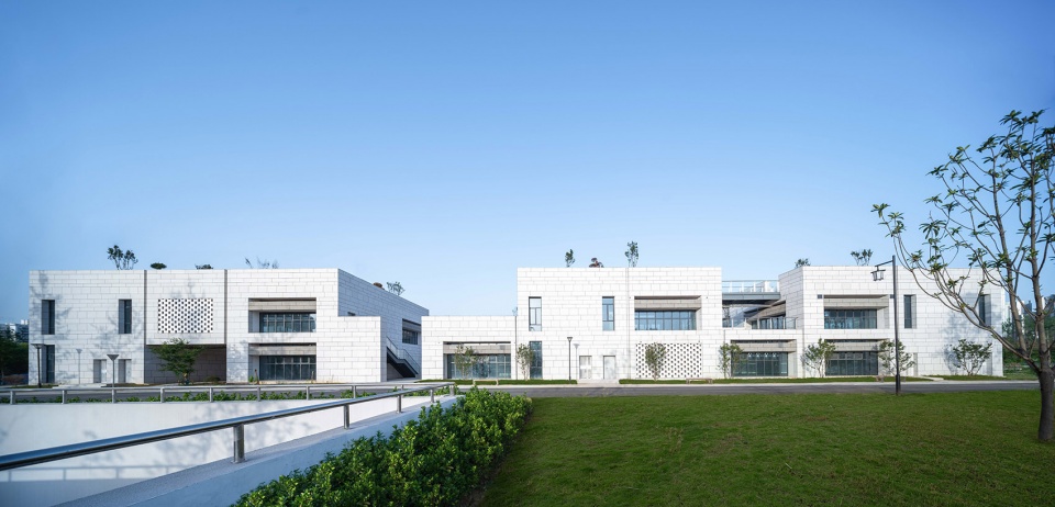 wuhan sponge park research tourist center by uao