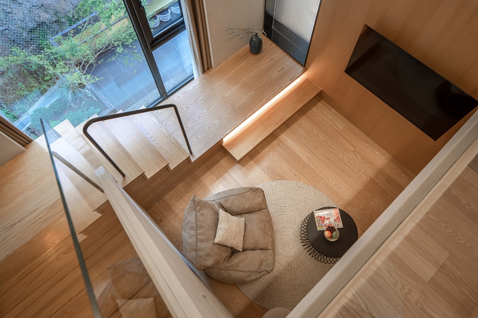 yixing 23 bay rock hotel by su architects