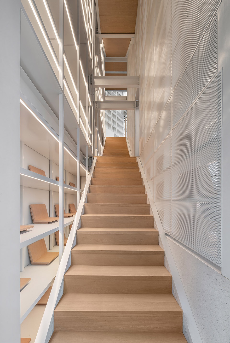 Capital Heyuan Pinggu Rental Housing Community Library by y ad studio