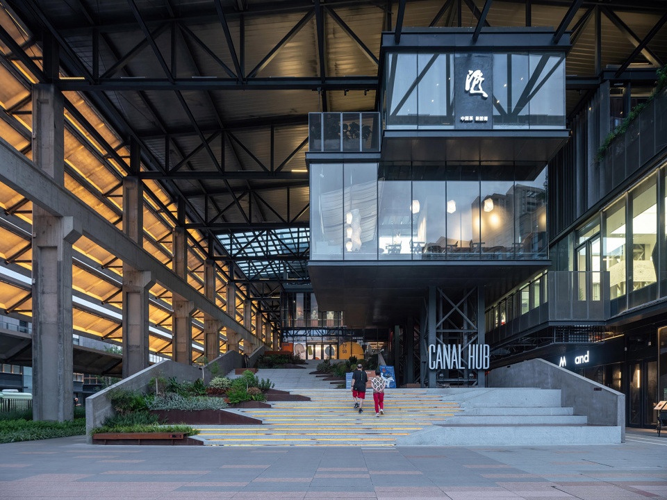 canal hub 1958 by shenzhen huahui design