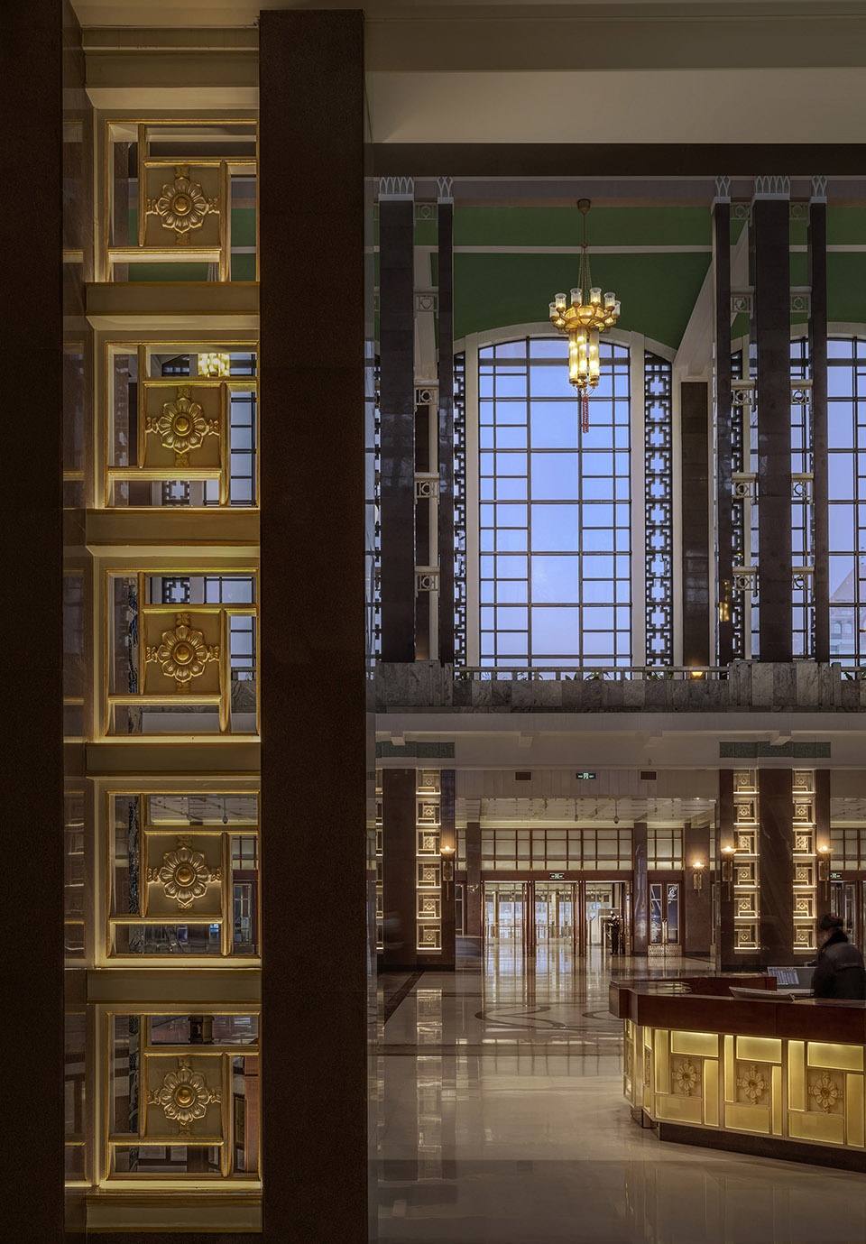 the interior renovation of beijing railway station by wit