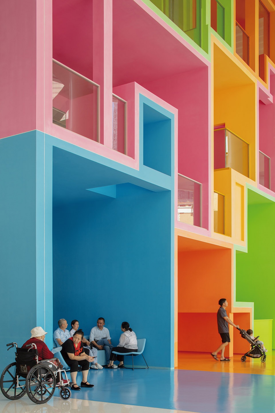 shenzhen women childrens centre by mvrdv