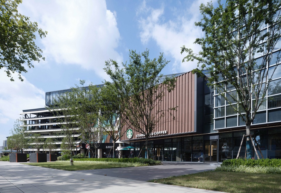 canal hub 1958 by shenzhen huahui design