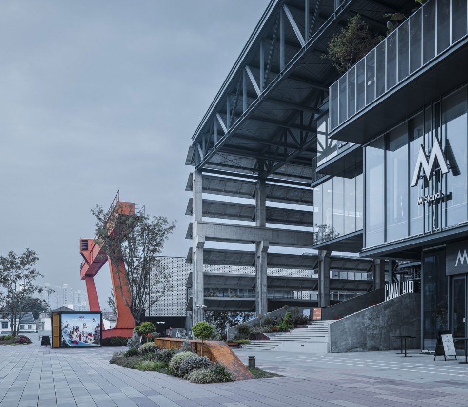 canal hub 1958 by shenzhen huahui design