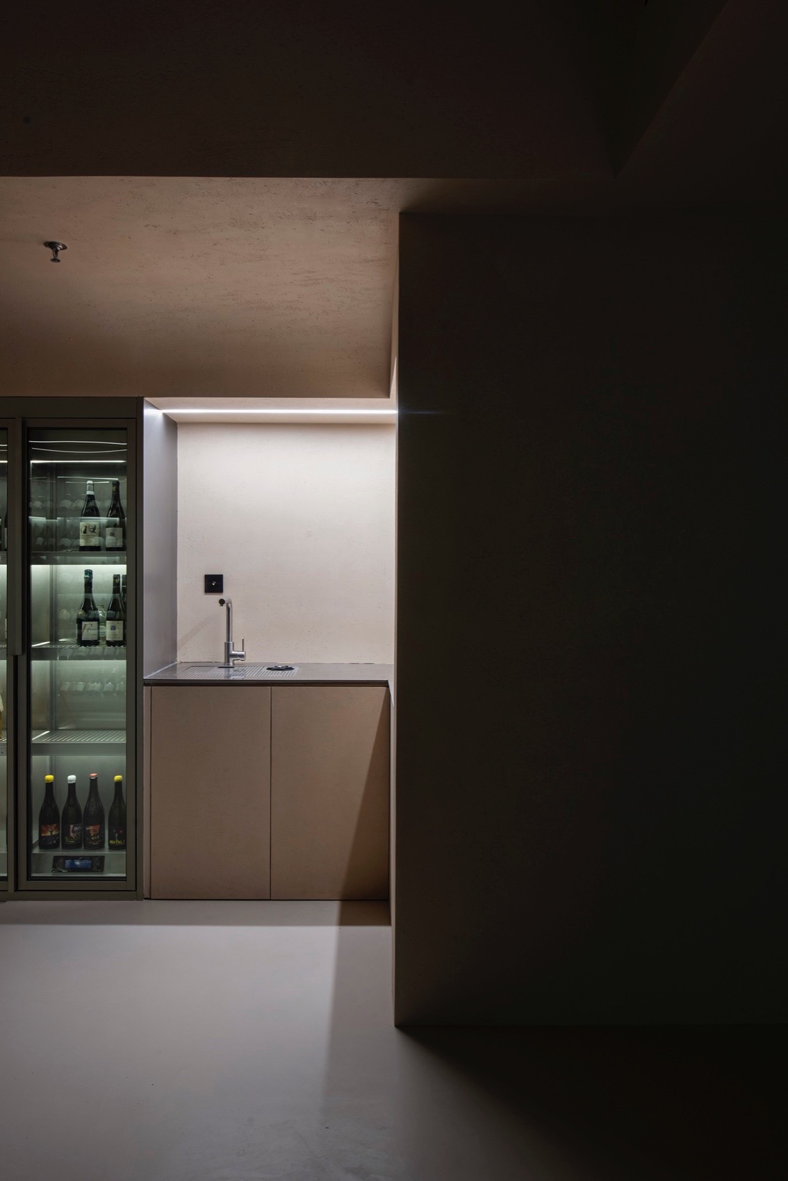 Caveau de XTD红酒商店,上海 / MONOARCHI度向建筑 | 谷德设计网 - gooood