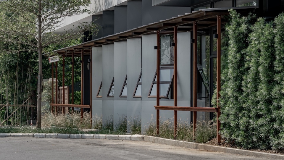 改造后 河畔木亭外立面 4 After Renovation Riverside wooden pavilion facade 4 邵安