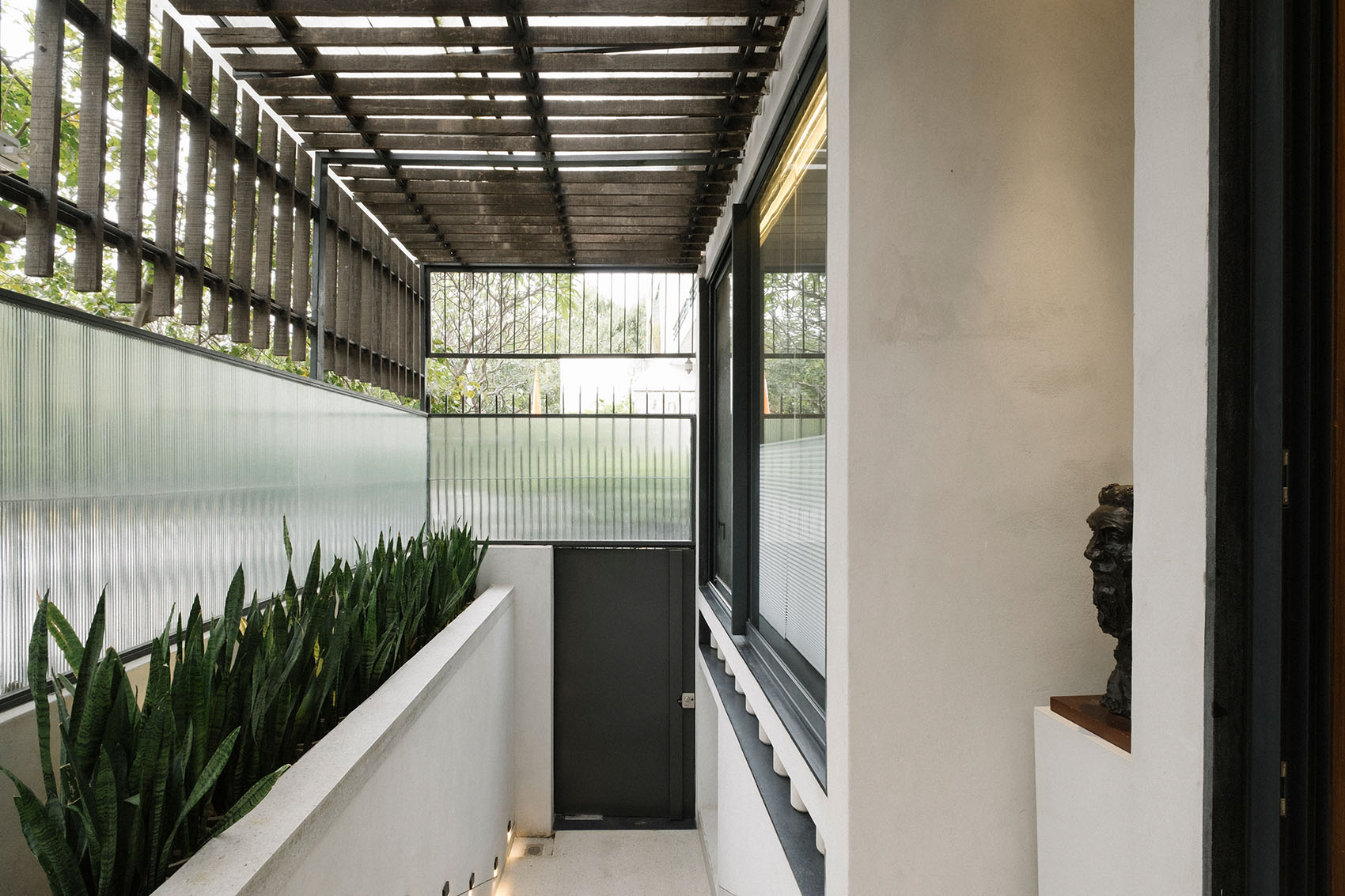 SiriHaus by Amit Khanna Design Associates - 谷德设计网