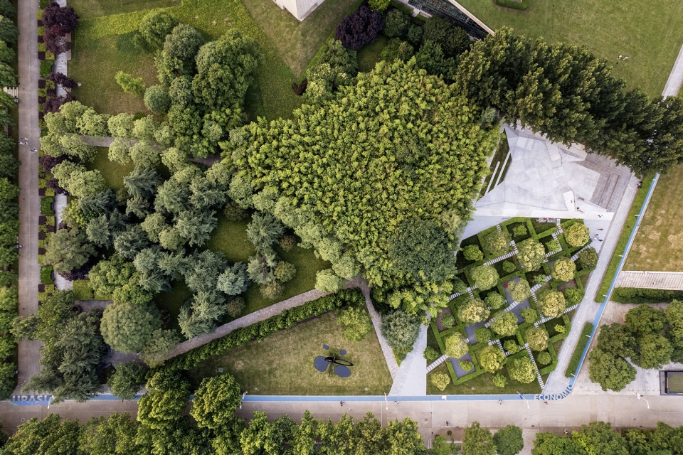 西安欧亚学院 张唐景观