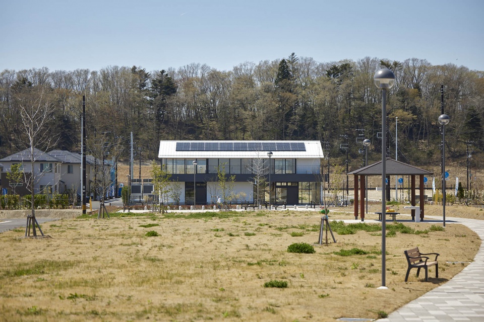 izumi parktown centerhouse by new office