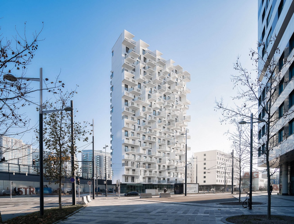the metropolitan by dmaa