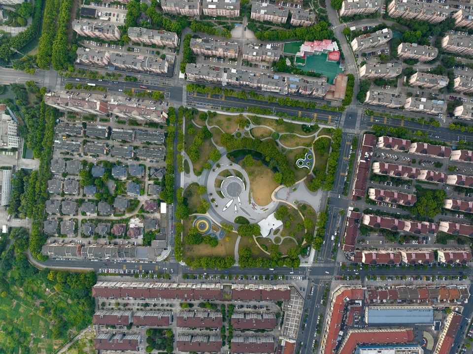 Chang an Plaza Citizen Service Station Design in Huishan District Wuxi by Greyspace Architects