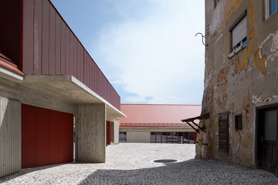 Revitalization of Old Glassworks and surrounding urban areas in old town of Ptuj by ELEMENTARNA