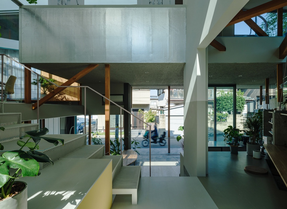 blue box office by eureka hho keio architecture sano lab