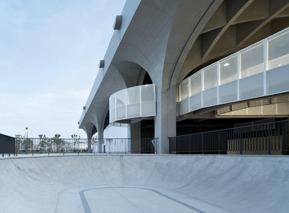 indoor sports field of shaoxing university by uad