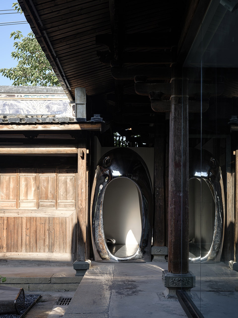 shisan cuo museum of contemporary art china by fuzhou huangfeng interior design co ltd