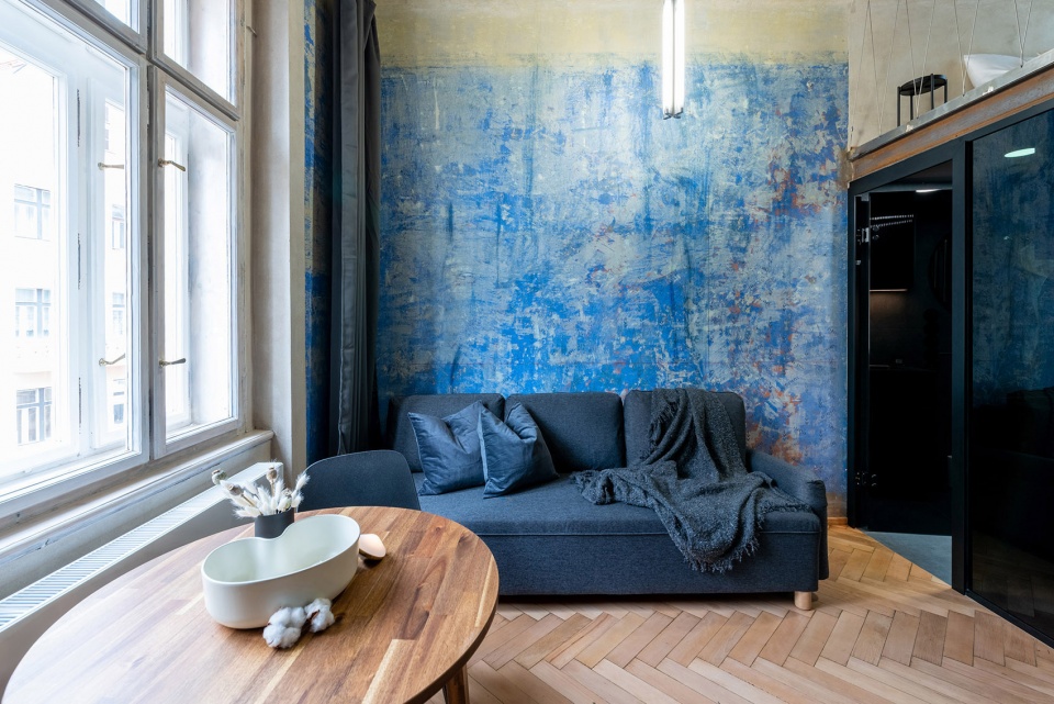 vrsovice twins apartment by studio reaktor