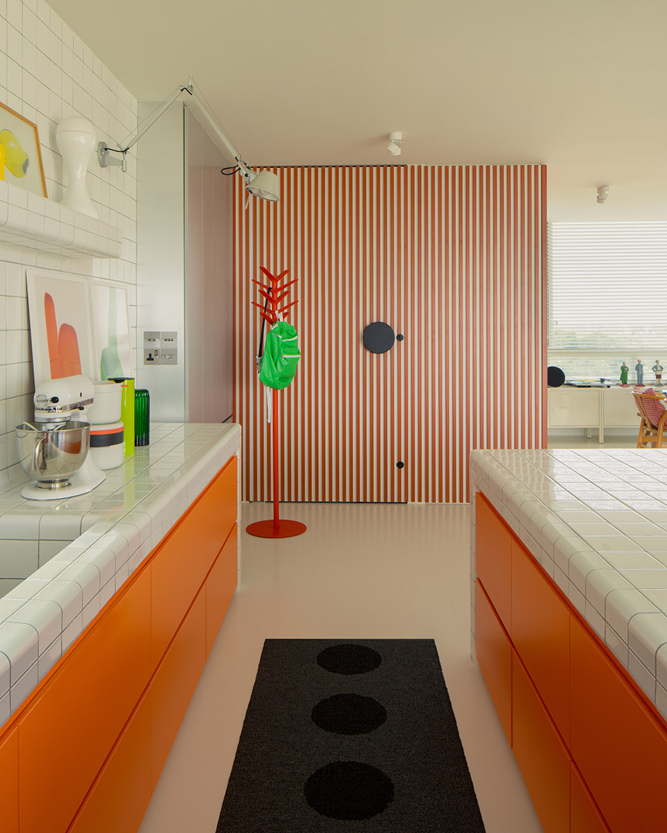 Renovation of a Singaporean brutalist apartment by SPARK