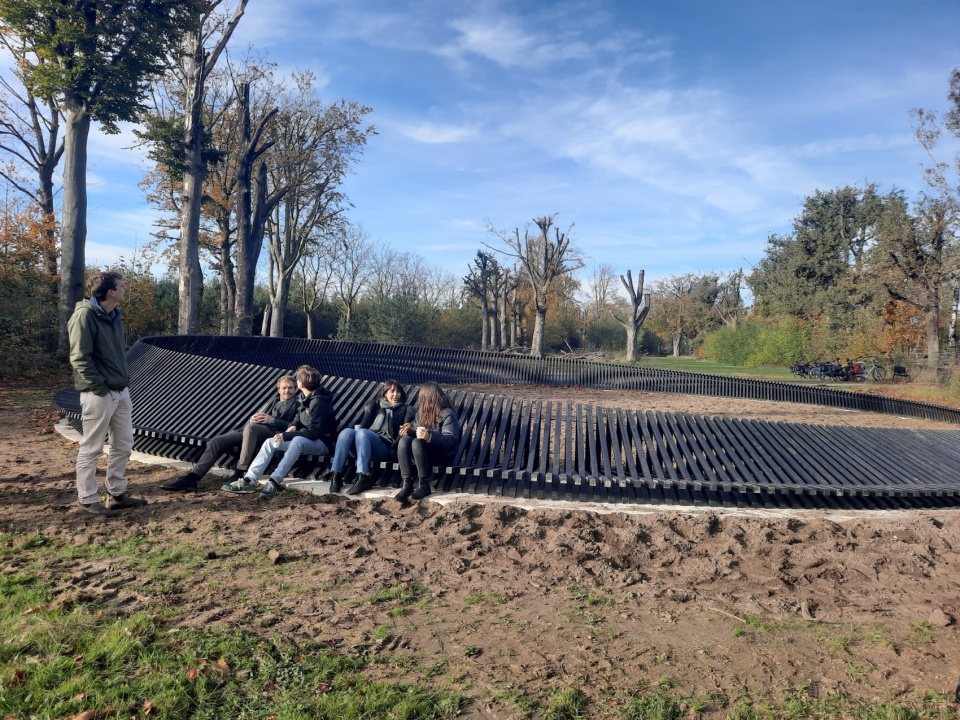 aviationobservationloungebench by studio marco vermeulen