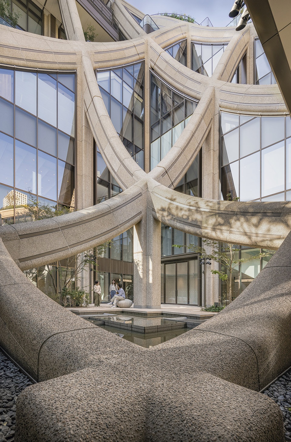 Azabudai Hills by Heatherwick Studio xhq