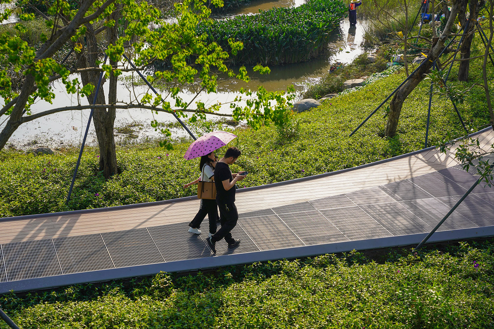 Dongguan Central Park, China by HOPE DESIGN - 谷德设计网