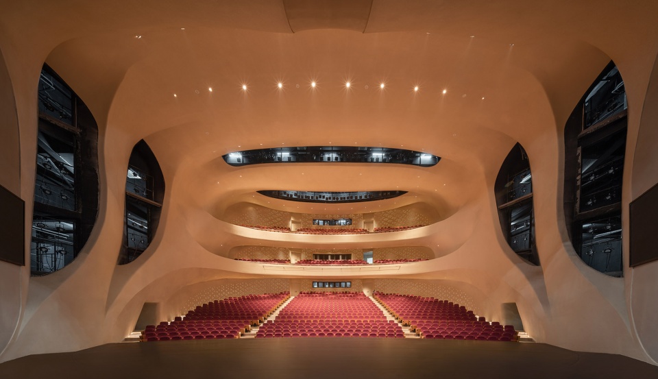 golden sands lake grand theater by cctn design