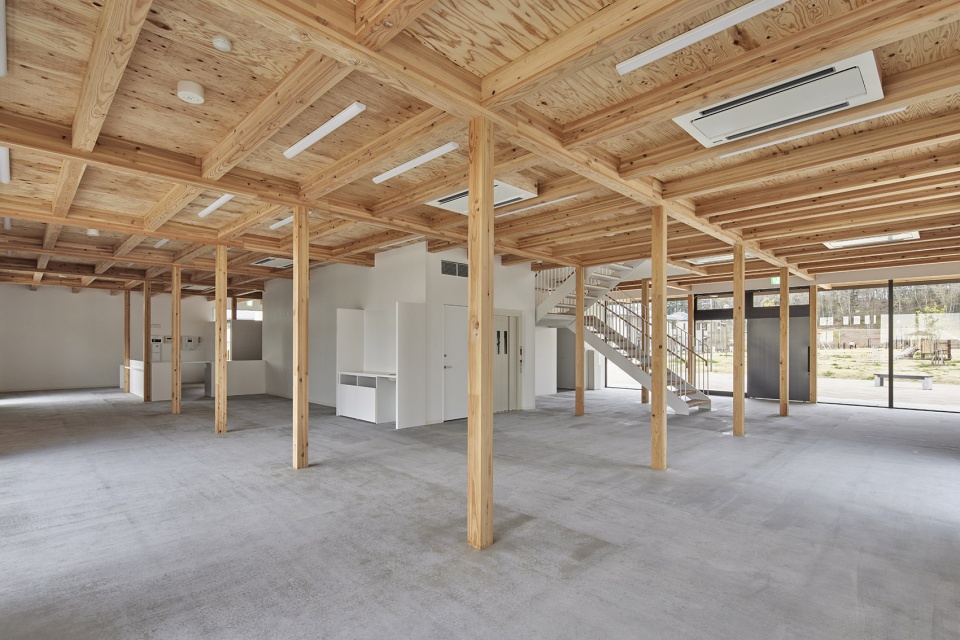 izumi parktown centerhouse by new office