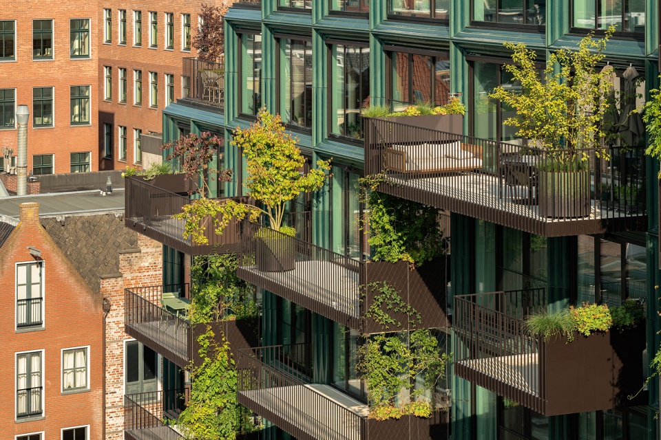 Mercado in Groningen by De Zwarte Hond Loer Architecten