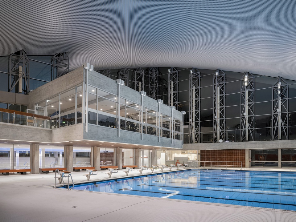 Alsterschwimmhalle has been comprehensively refurbished converted and extended by gmp