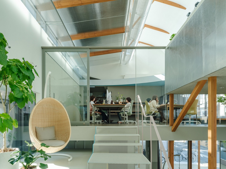 blue box office by eureka hho keio architecture sano lab