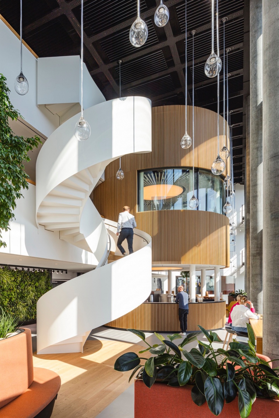 eclipse campus in dusseldorf by gmp