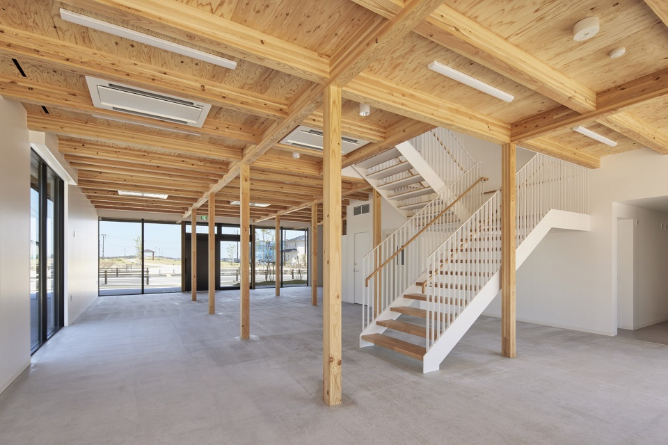 izumi parktown centerhouse by new office